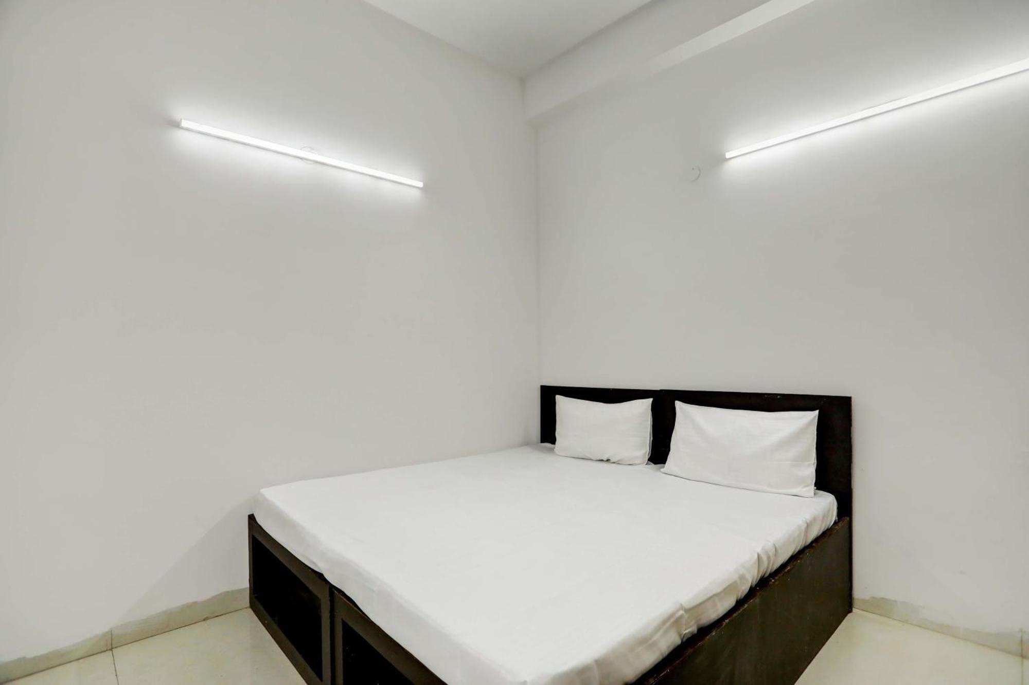 Aashiyana Homes New Delhi Luaran gambar